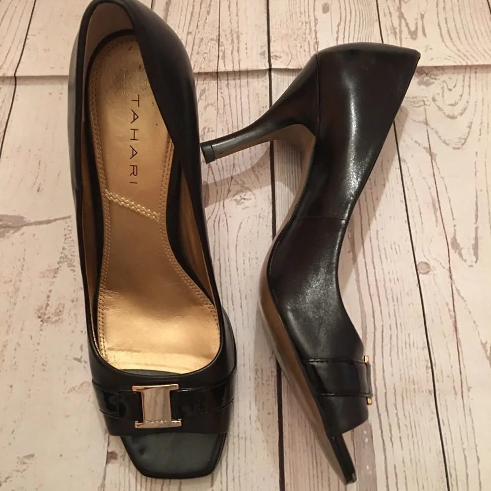 Tahari Robbie Open Toe Black Pumps Size 7 1/2 M - Picture 2 of 8